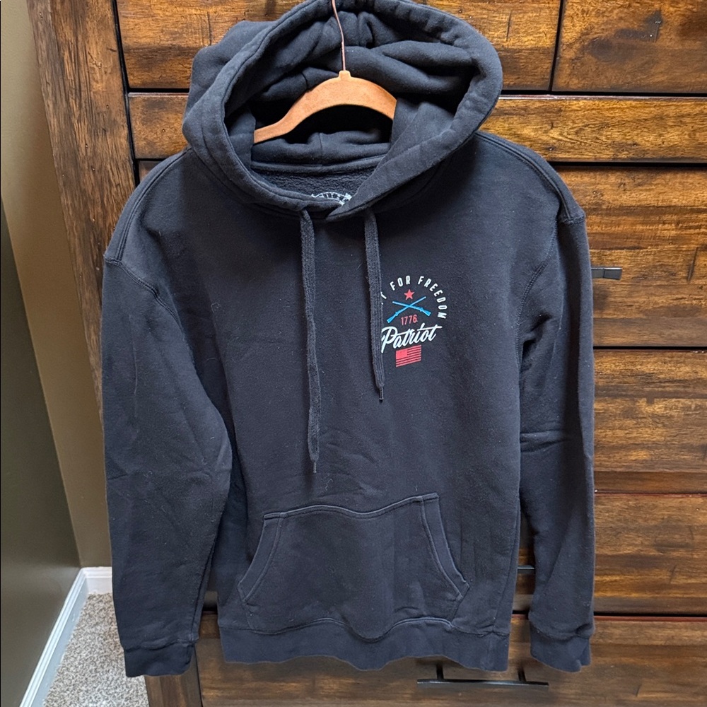 Howitzer Patriot Black Red White & Blue Men's Hoodie